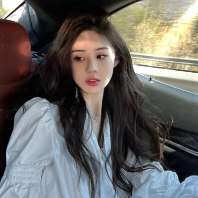 丹顶鹤女孩